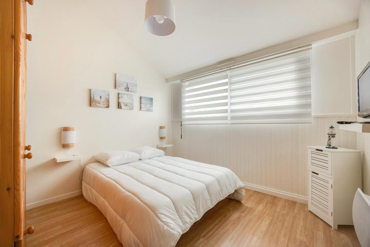 Aux Beaux Coquillages Courseulles-sur-Mer Exterior foto