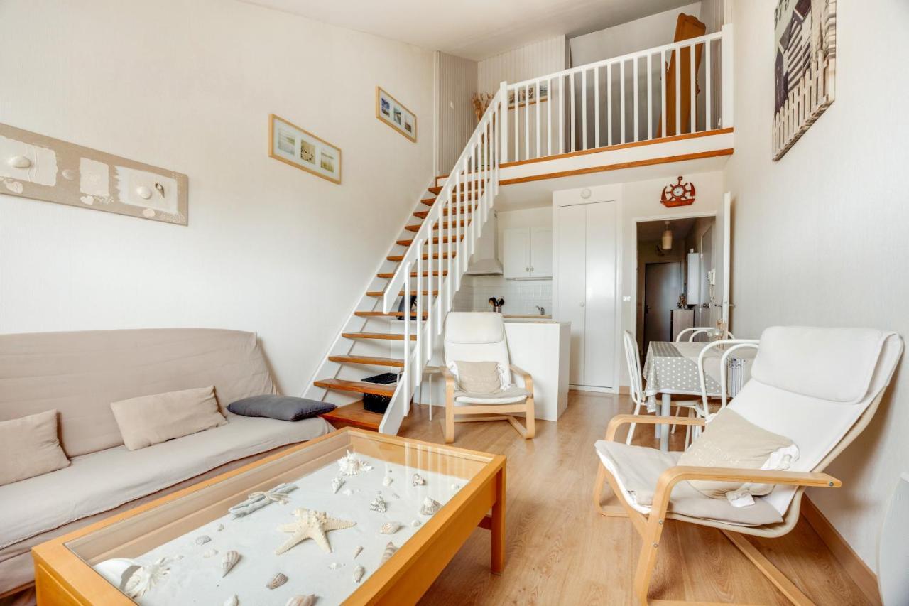 Aux Beaux Coquillages Courseulles-sur-Mer Exterior foto